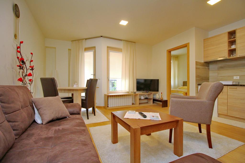 Lux Apartment Lazarevic Златибор Екстериор снимка